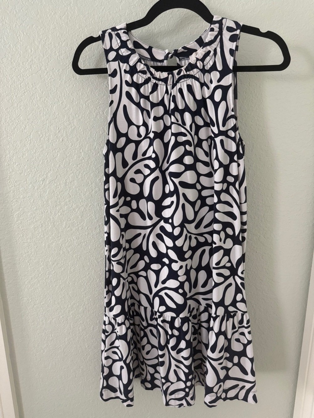 Sleeveless Navy & White Patterned Dress